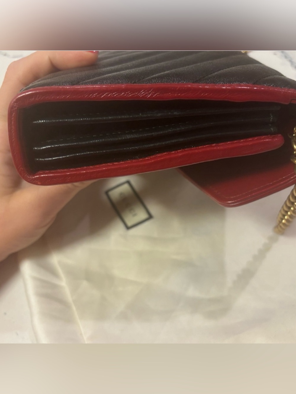 Gucci Leather Crossbody Bag - Picture 4 of 12